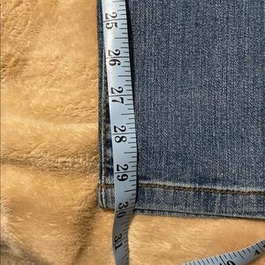 DKNY Vintage Denim Slim Jeans Sz 4